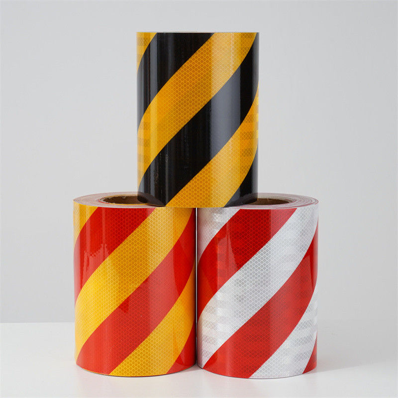 Double Color Pre-Stripped Engineer Grade EGP Prismatic Retro Reflective Sheeting White / Red Black / Yellow