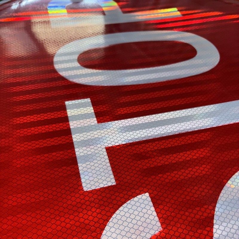 Eco-solvent And UV Printable Highway Sign HIP 10 Years Warranty Prismatic Reflective Sheeting
